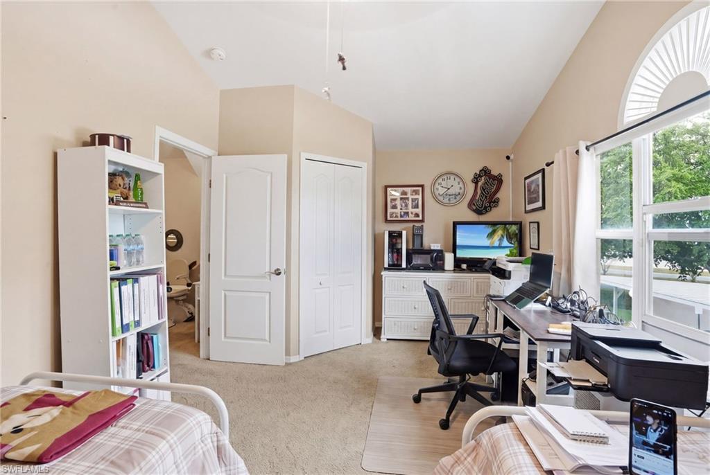 20 Cosmopolitan DR 4 photo 18