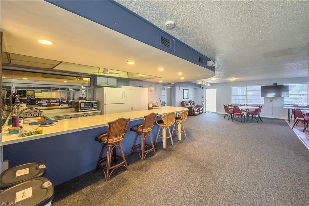 6777 Winkler RD 150 photo 42