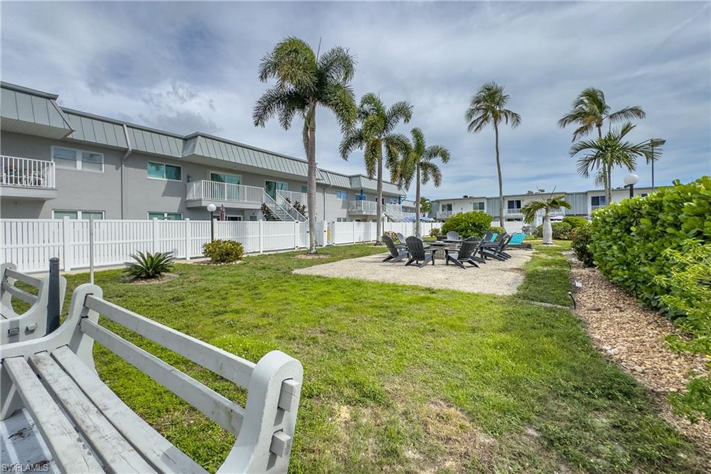 6777 Winkler RD 150 photo 46
