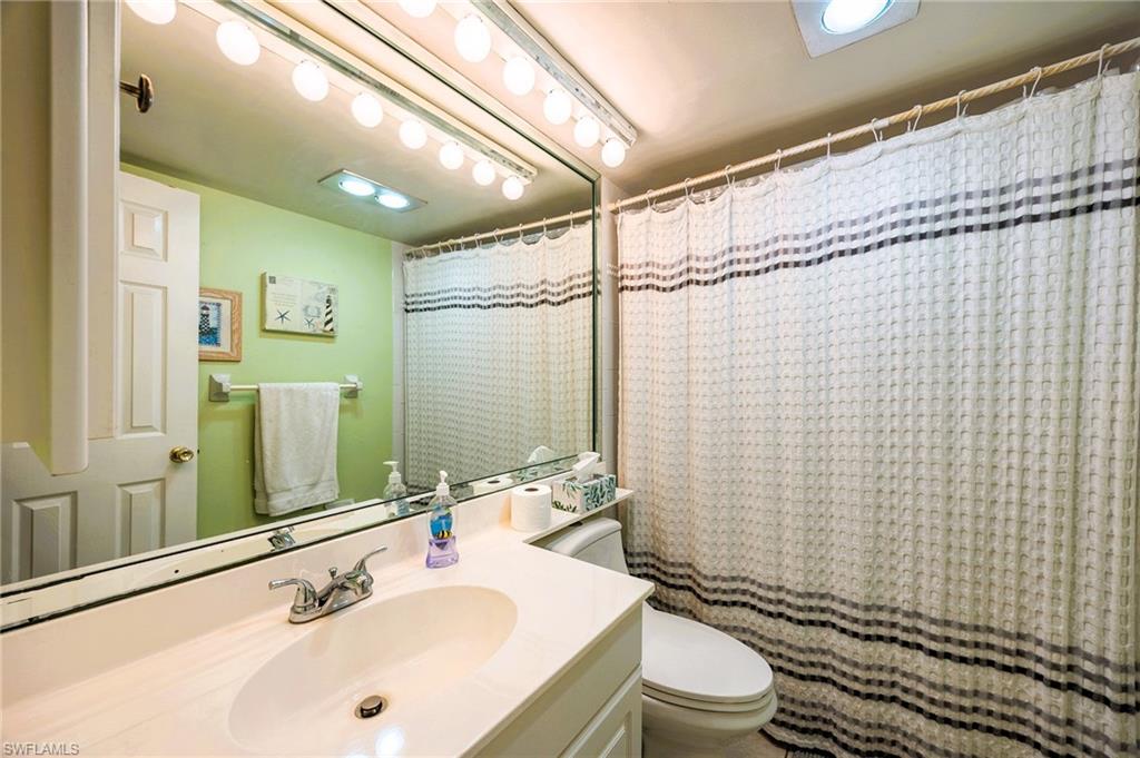 6777 Winkler RD 150 photo 18