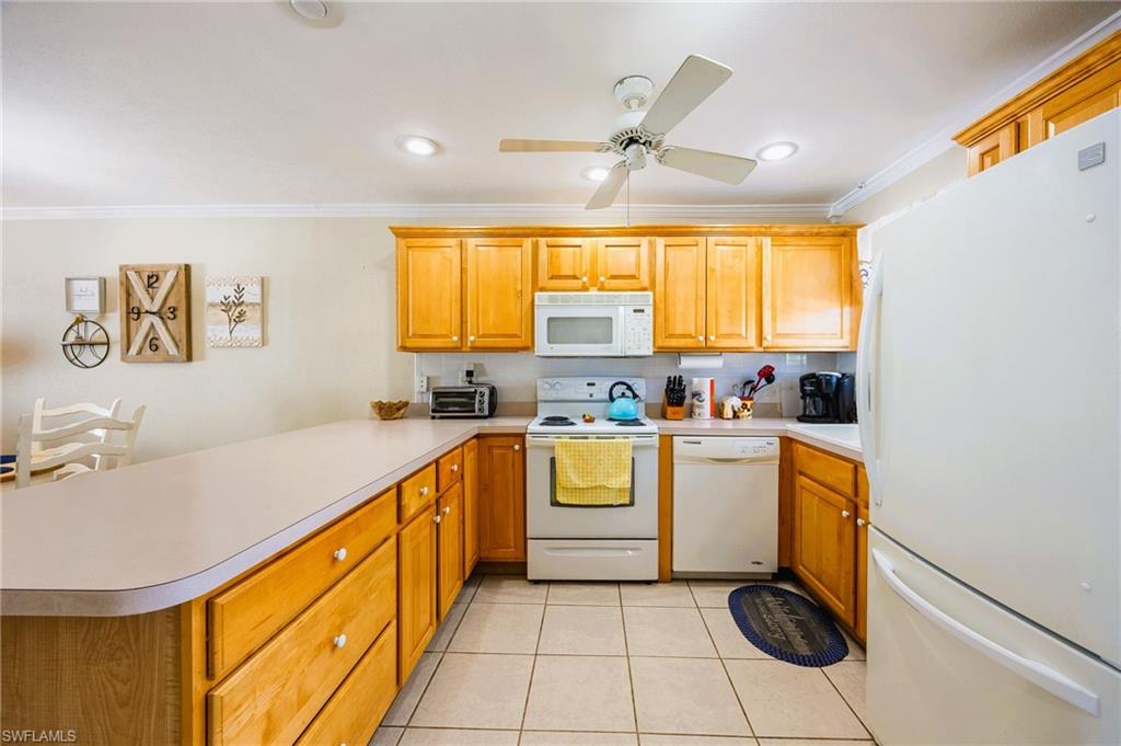 6777 Winkler RD 150