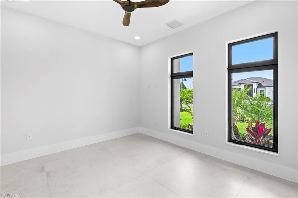 18432 Royal Hammock BLVD photo 38