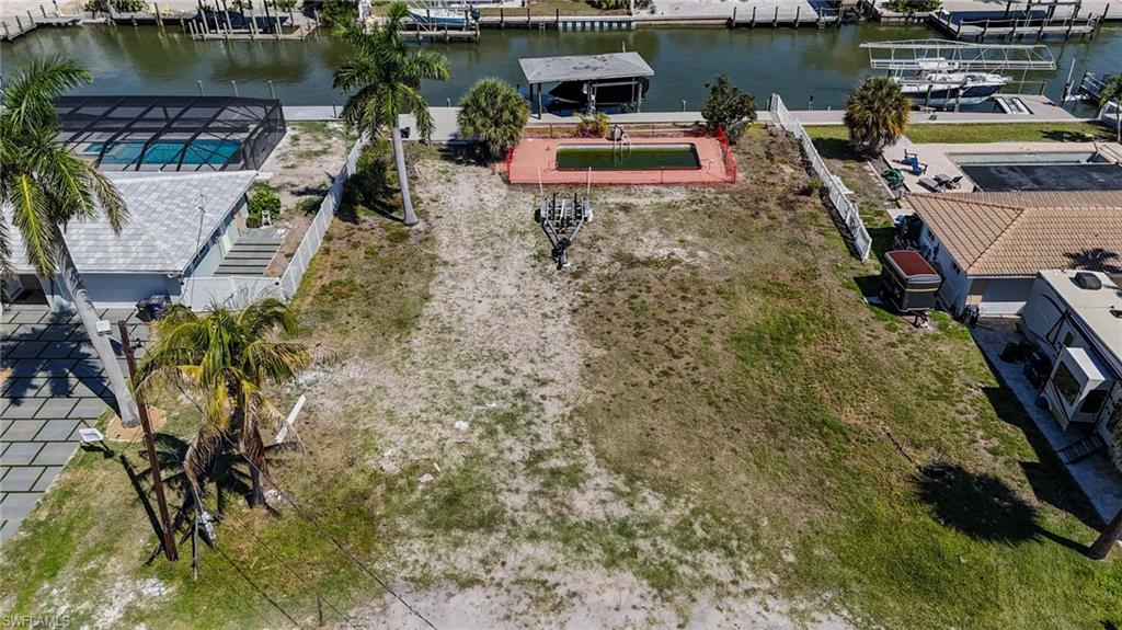 207 Ibis ST photo 6