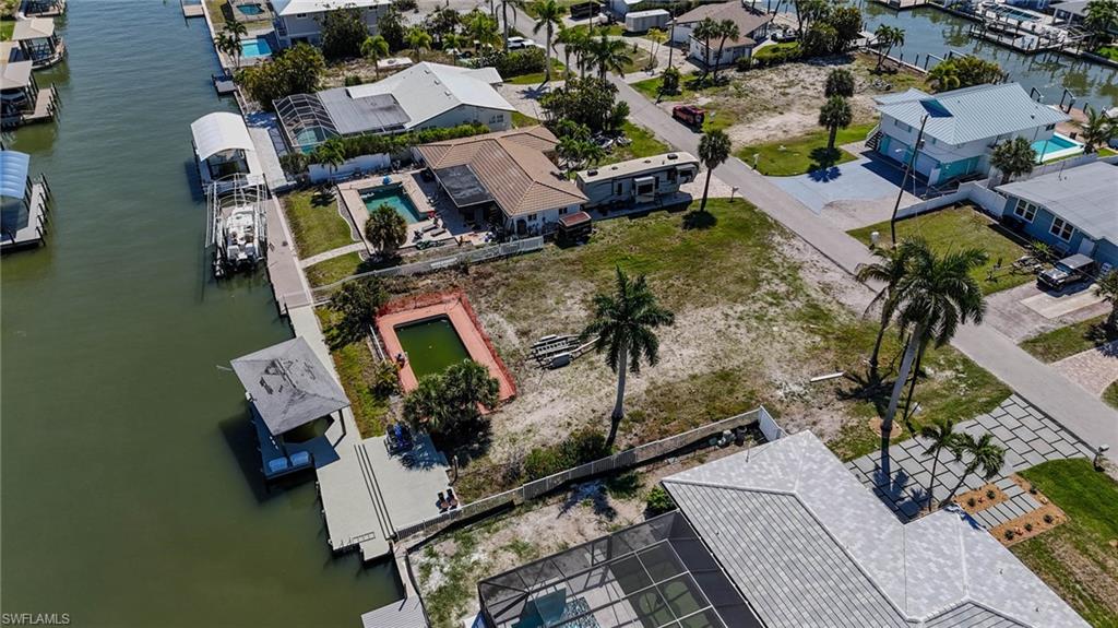 207 Ibis ST photo 22