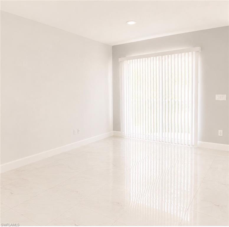 9561 Blue Stone CIR photo 6
