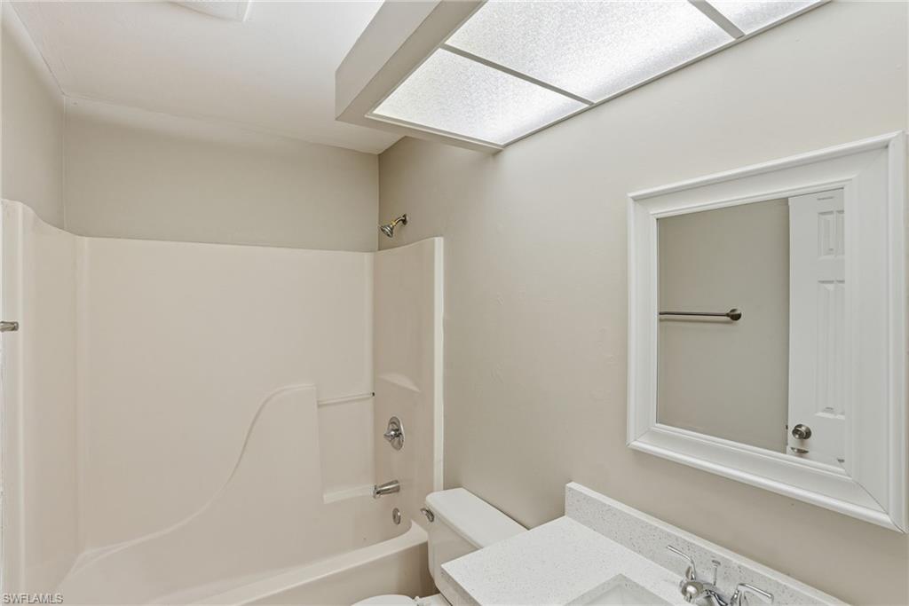 26311 Coventry LN 313 photo 24