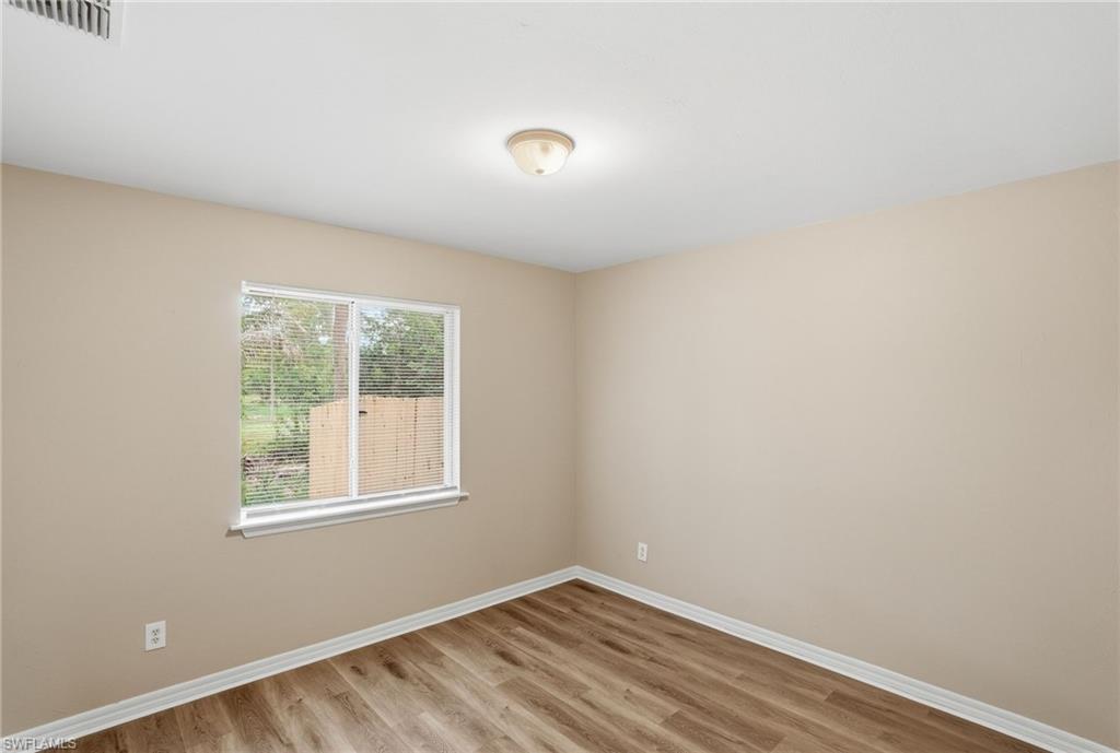 26311 Coventry LN 313 photo 19