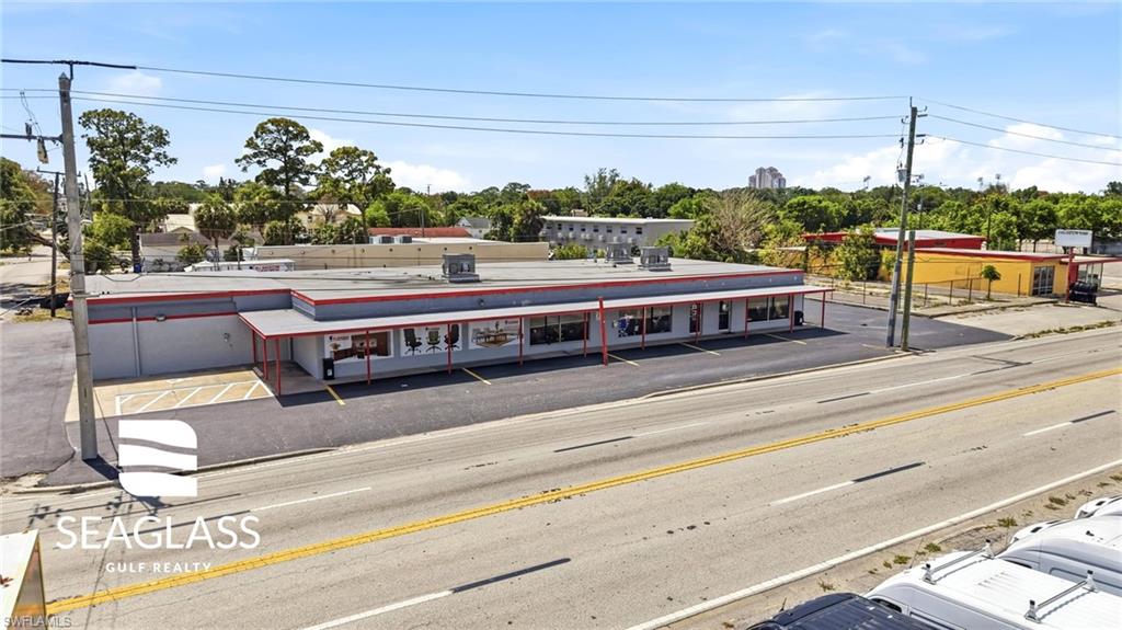 2730 Fowler ST photo 16