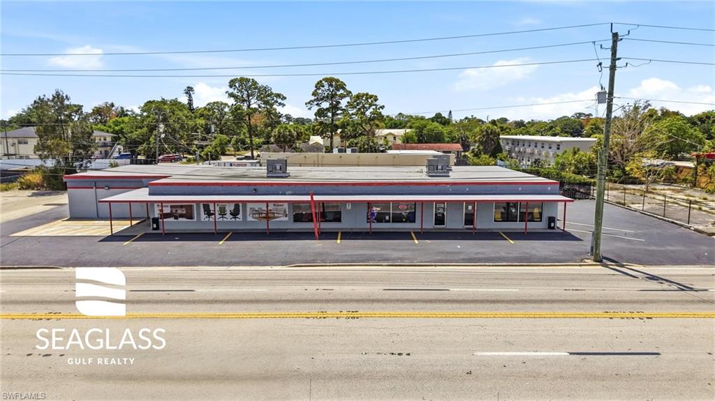 2730 Fowler ST photo 15