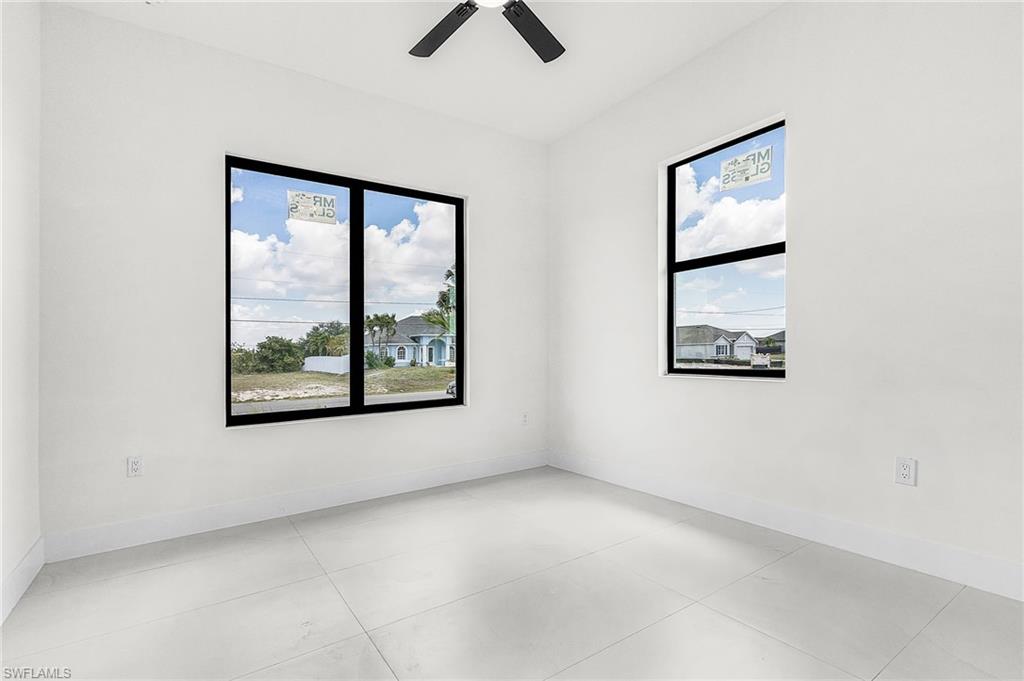 1322 NE 5th PL photo 16