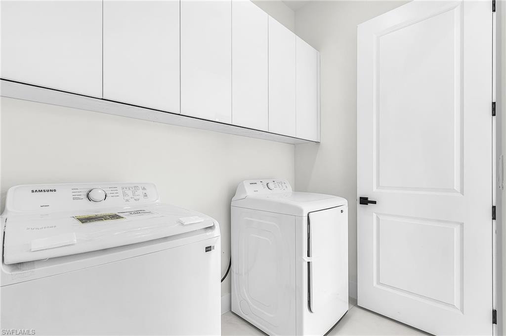 1322 NE 5th PL photo 22