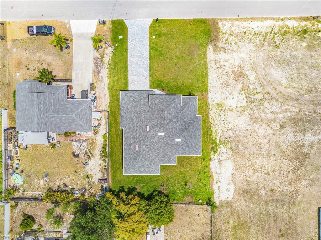 1322 NE 5th PL photo 29