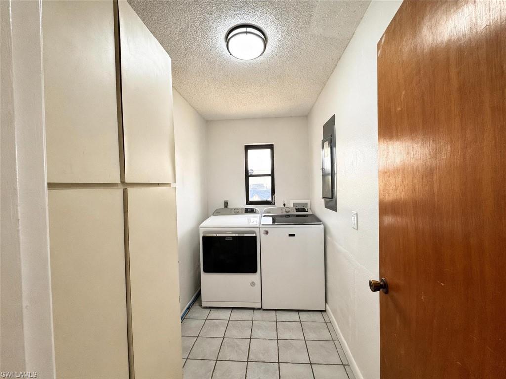 429 SW 44th ST photo 17