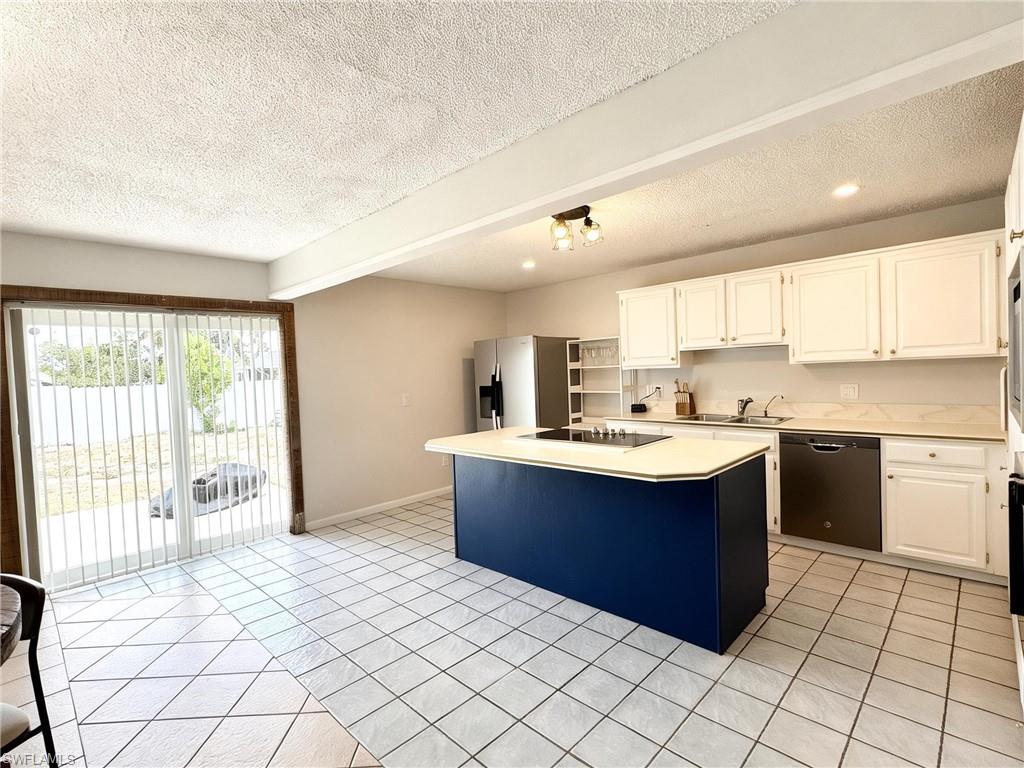 429 SW 44th ST
