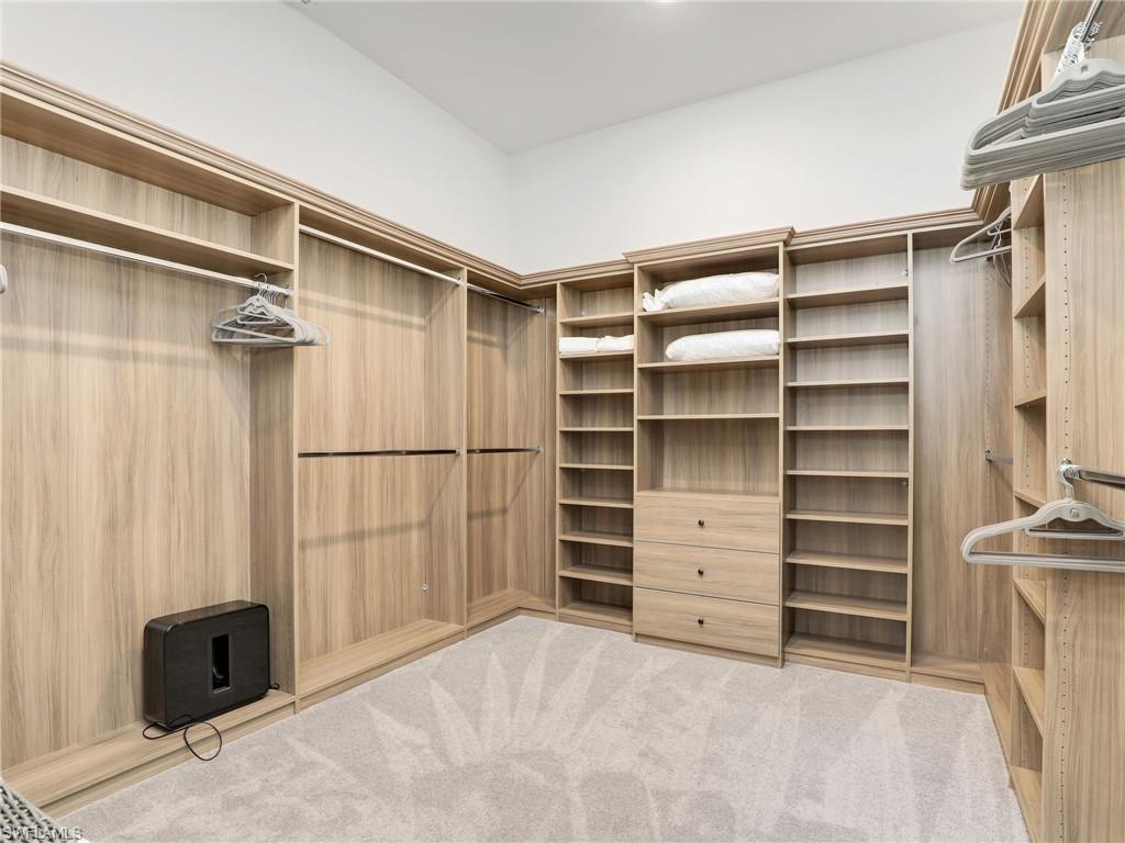 21064 Hallandale DR photo 15