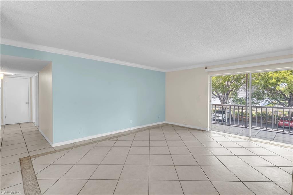 2366 E Mall DR 212