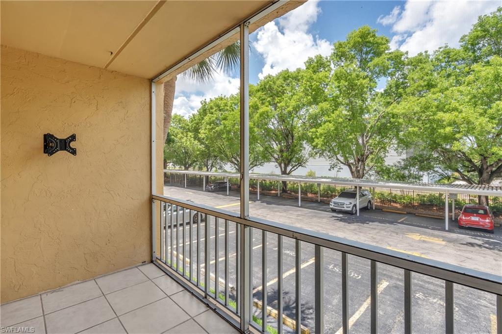 2366 E Mall DR 212 photo 15