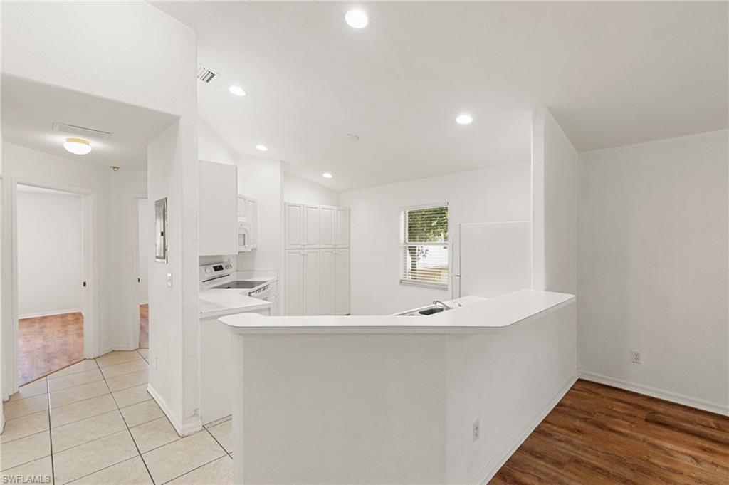 12340 Notting Hill LN 23 photo 7