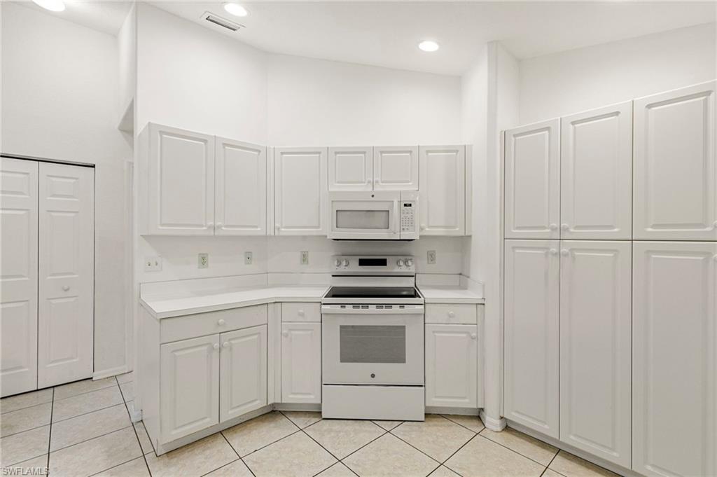 12340 Notting Hill LN 23 photo 10