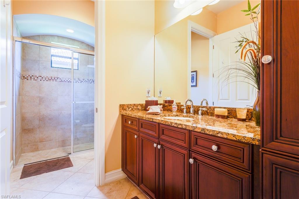 7747 Cottesmore DR photo 23