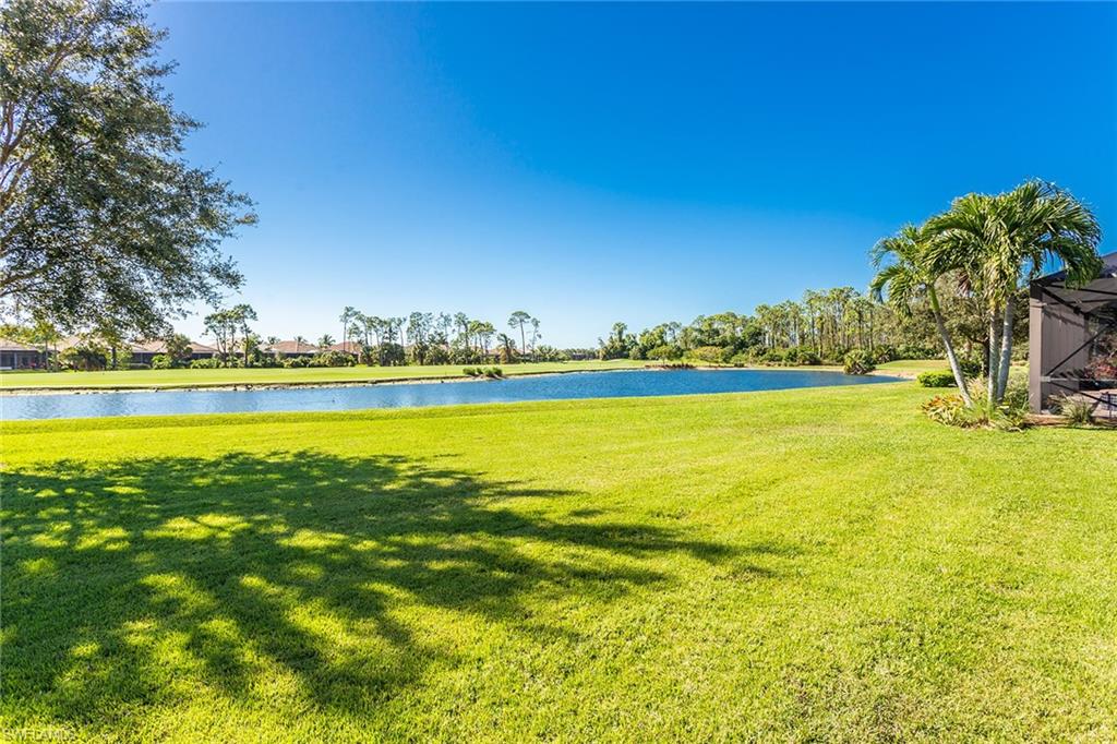 7747 Cottesmore DR photo 32