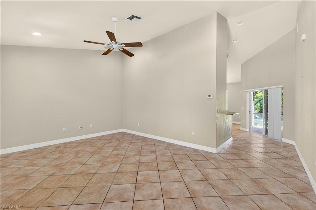 7930 Sandel Wood CIR W photo 33