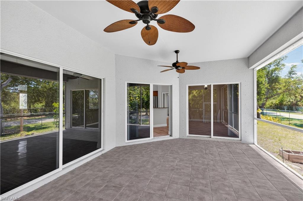 7930 Sandel Wood CIR W photo 14