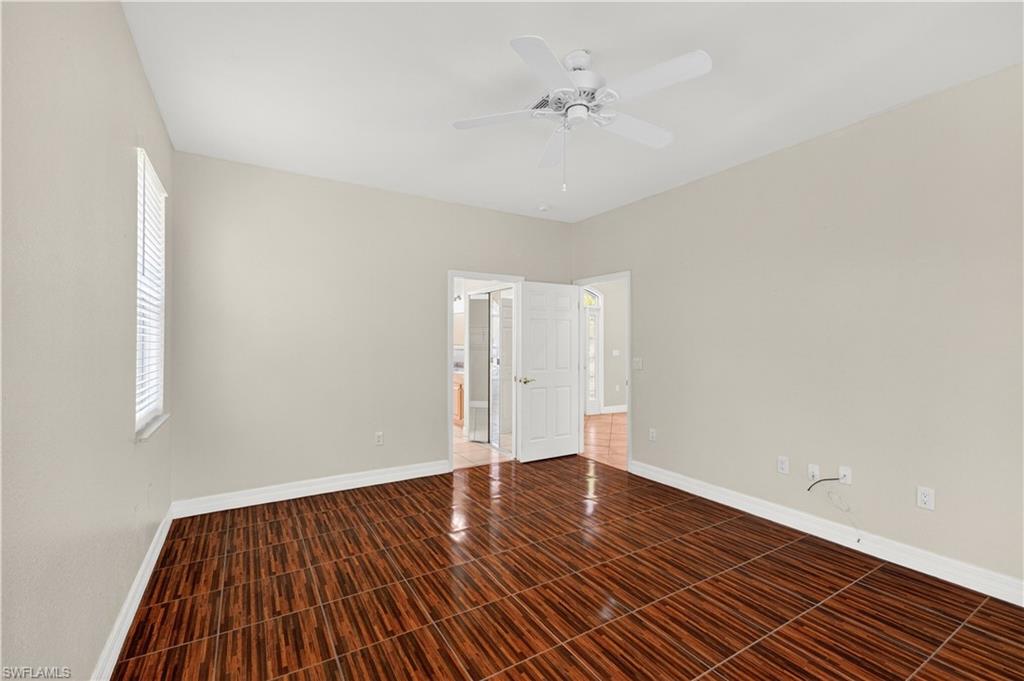 7930 Sandel Wood CIR W photo 29
