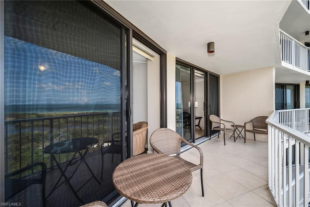 440 Seaview CT 1201 photo 23