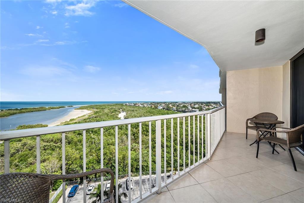 440 Seaview CT 1201