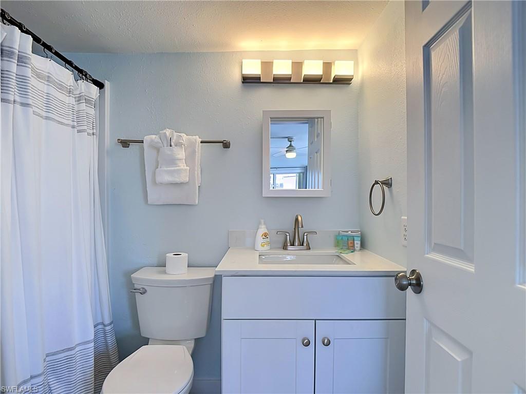 100 Estero BLVD 531 photo 42