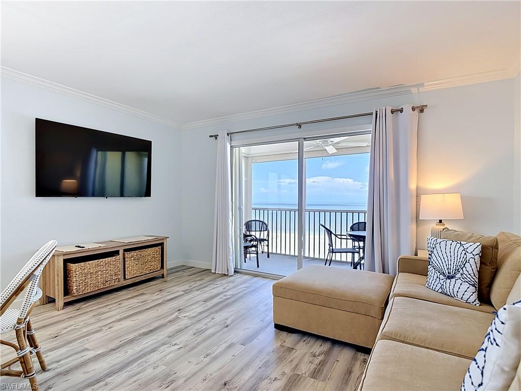 100 Estero BLVD 531 photo 28
