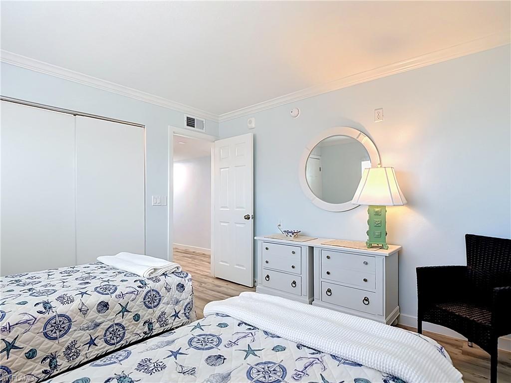 100 Estero BLVD 531 photo 38
