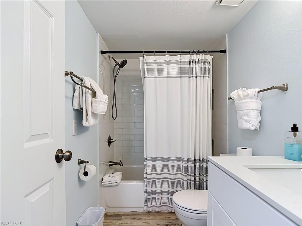 100 Estero BLVD 531 photo 37