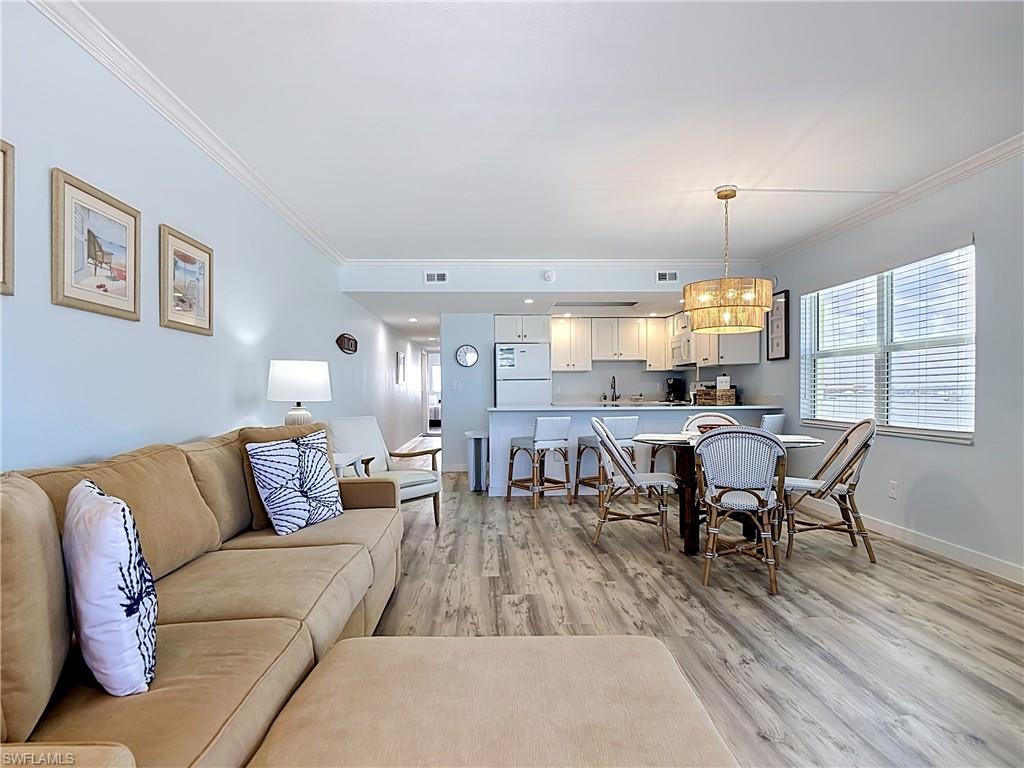 100 Estero BLVD 531 photo 31