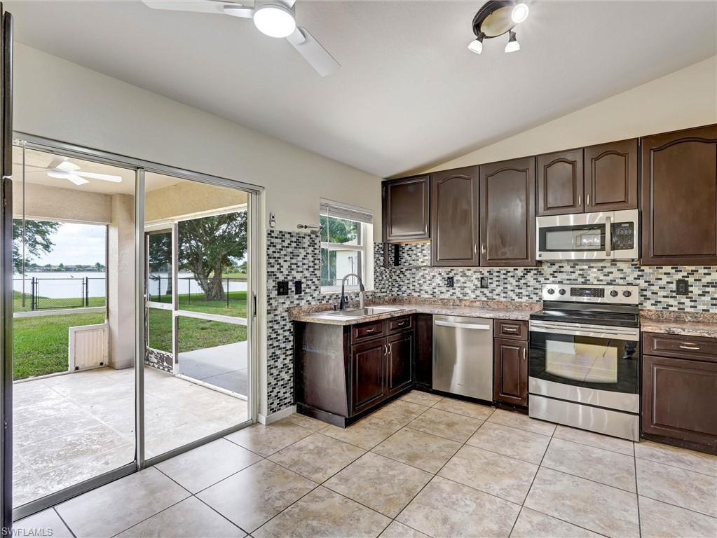3200 Orange Grove TRL photo 48