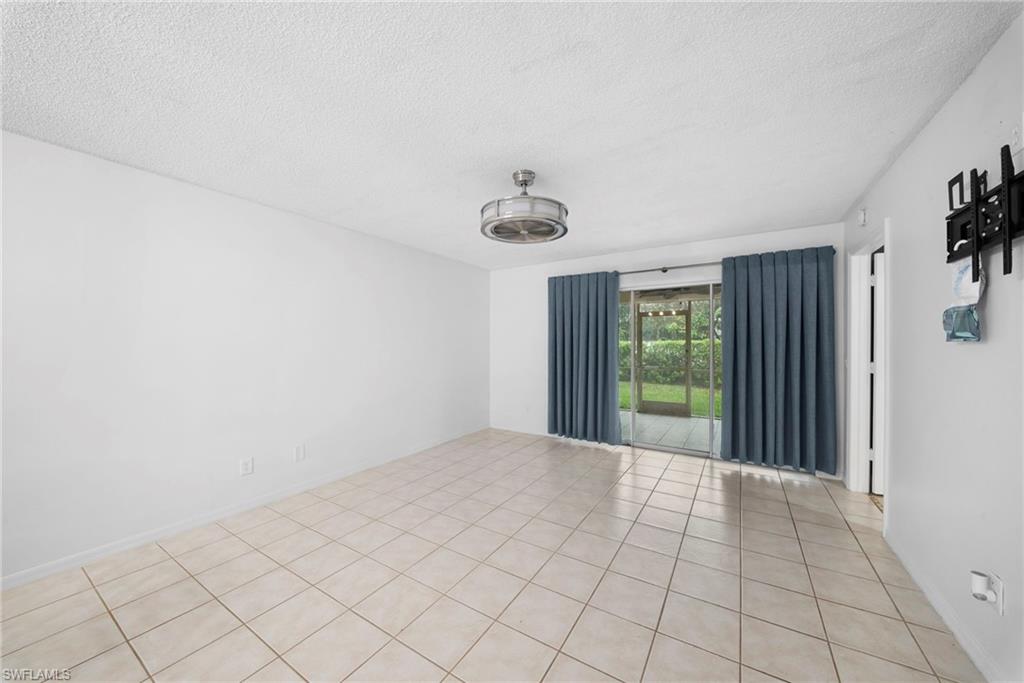 7761 Jewel LN 102 photo 20