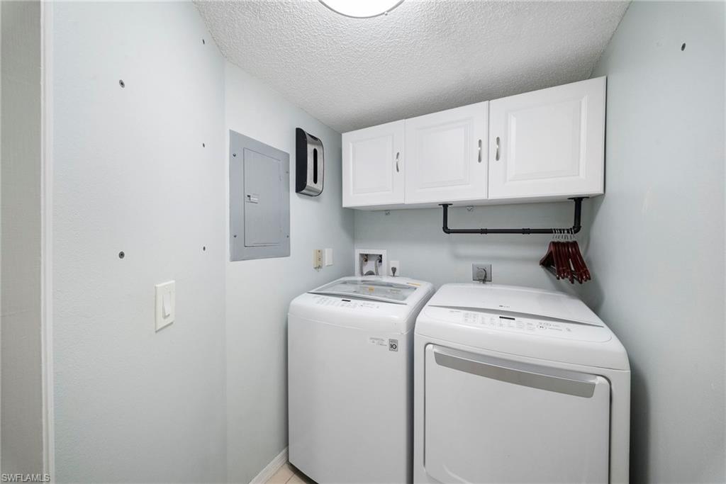 7761 Jewel LN 102 photo 35
