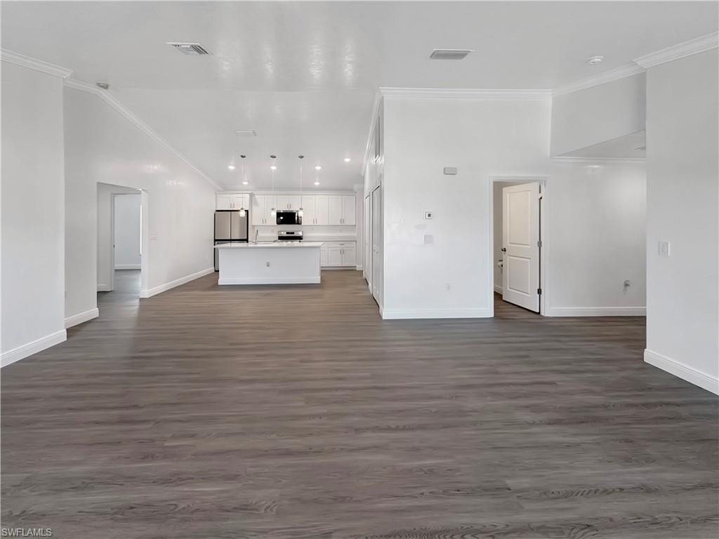 12641 1st ST photo 9