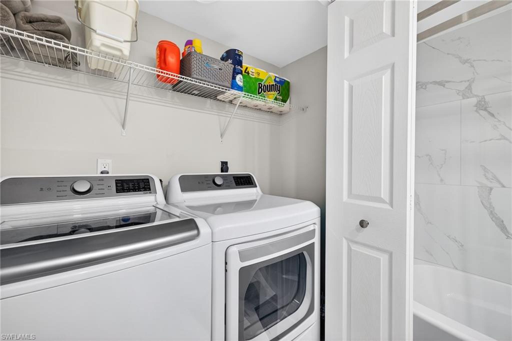 12181 Kelly Sands WAY 1539 photo 23
