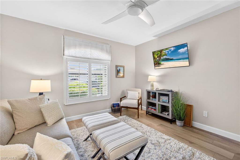 12181 Kelly Sands WAY 1539 photo 21
