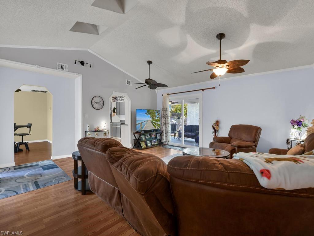 17413 Homewood RD photo 11