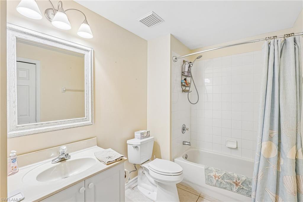 9185 Celeste DR 1-103 photo 13