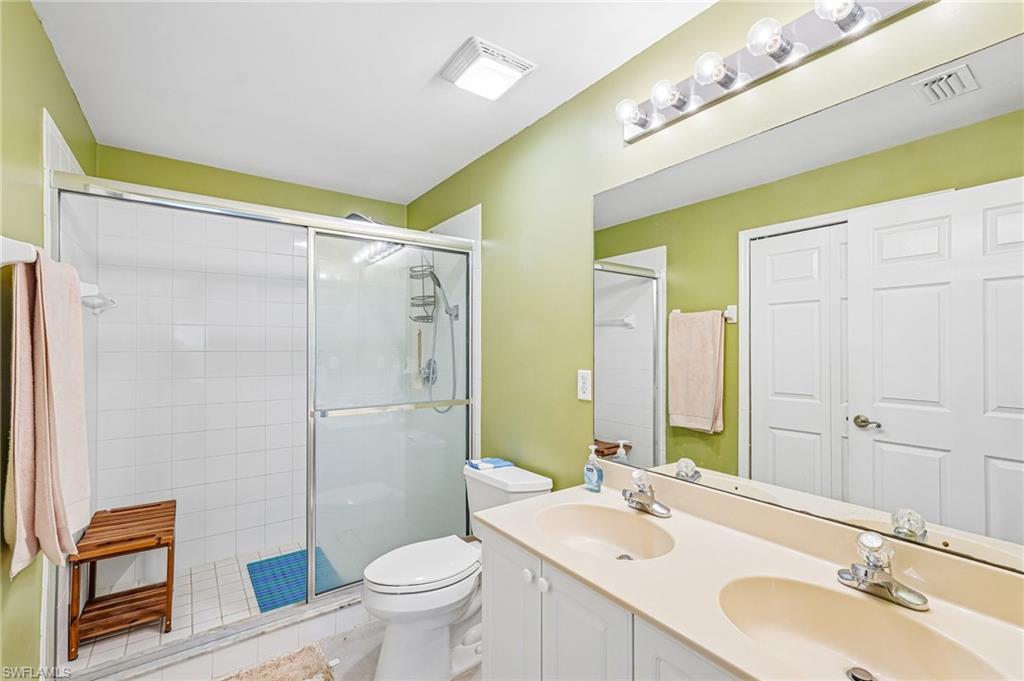 9185 Celeste DR 1-103 photo 22