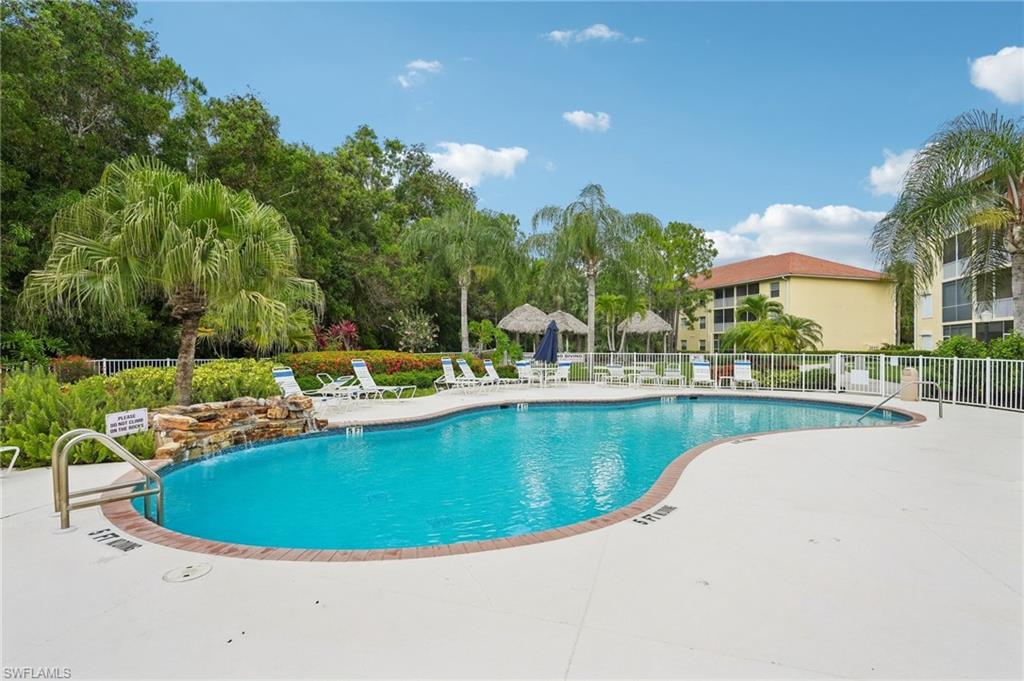 9185 Celeste DR 1-103 photo 31
