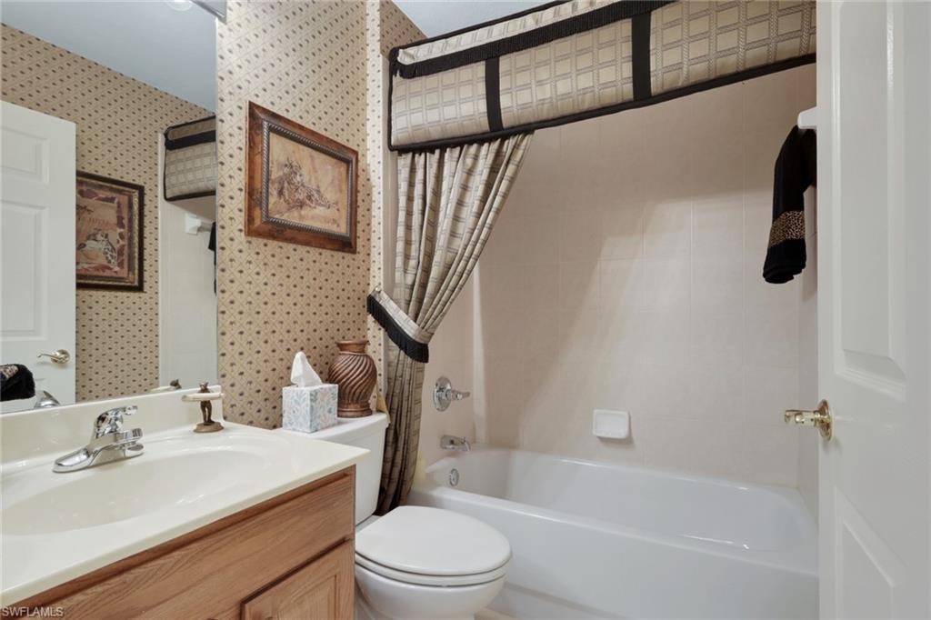 4660 WINGED FOOT CT 102 photo 27