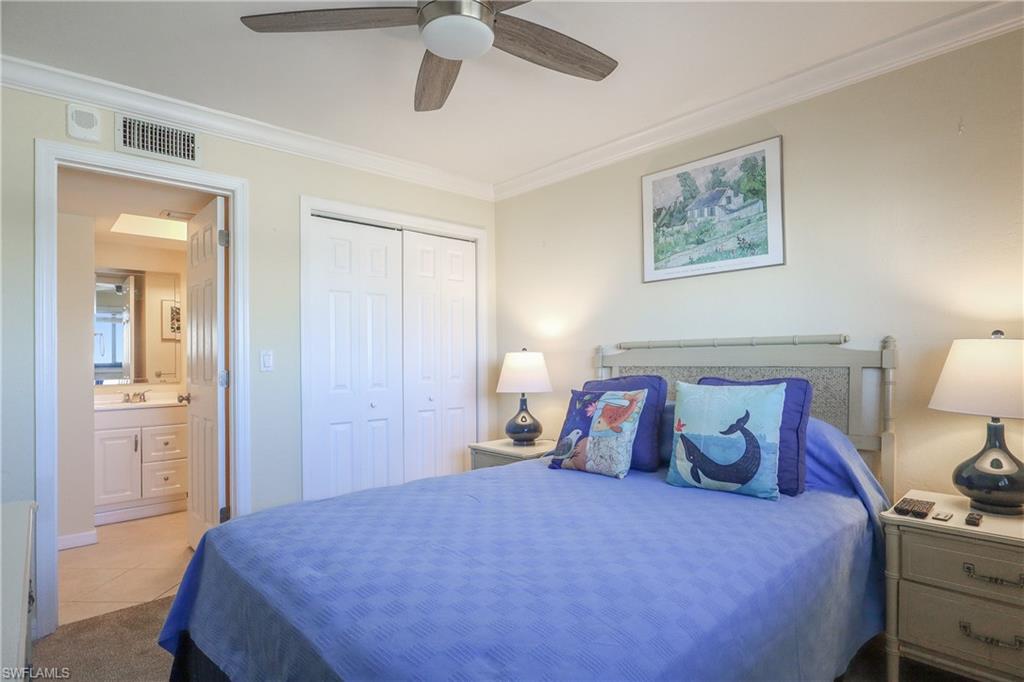 8350 Estero BLVD 423 photo 16