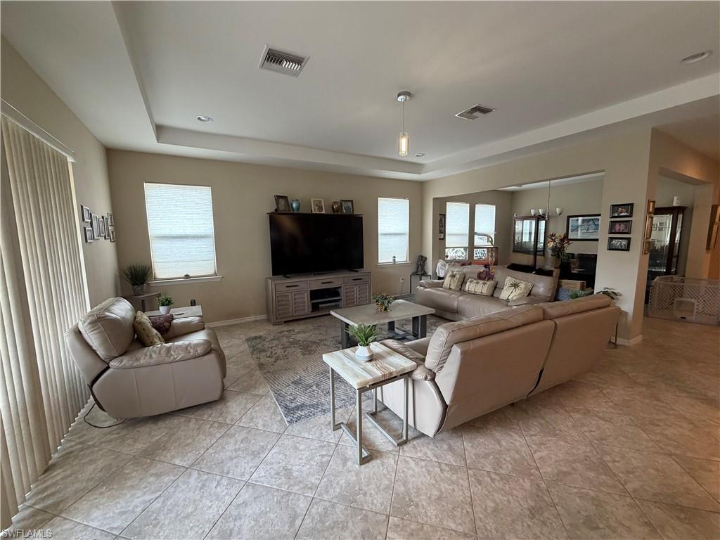 3115 Amadora CIR photo 12