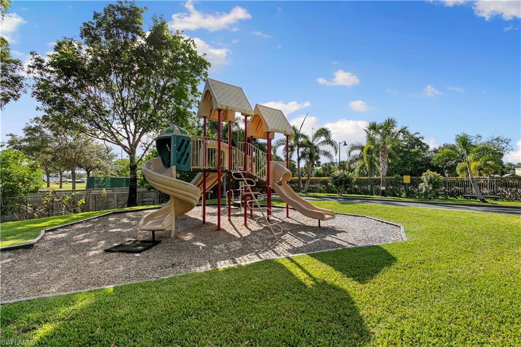 12920 Positano CIR 306 photo 27