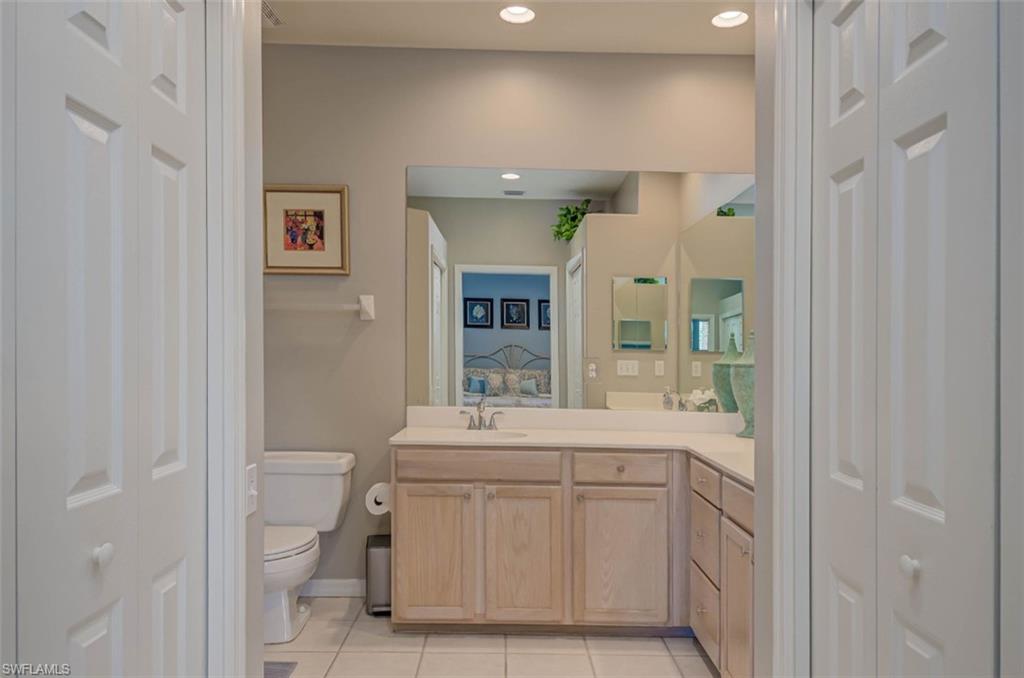 8223 Parkstone PL 102 photo 20